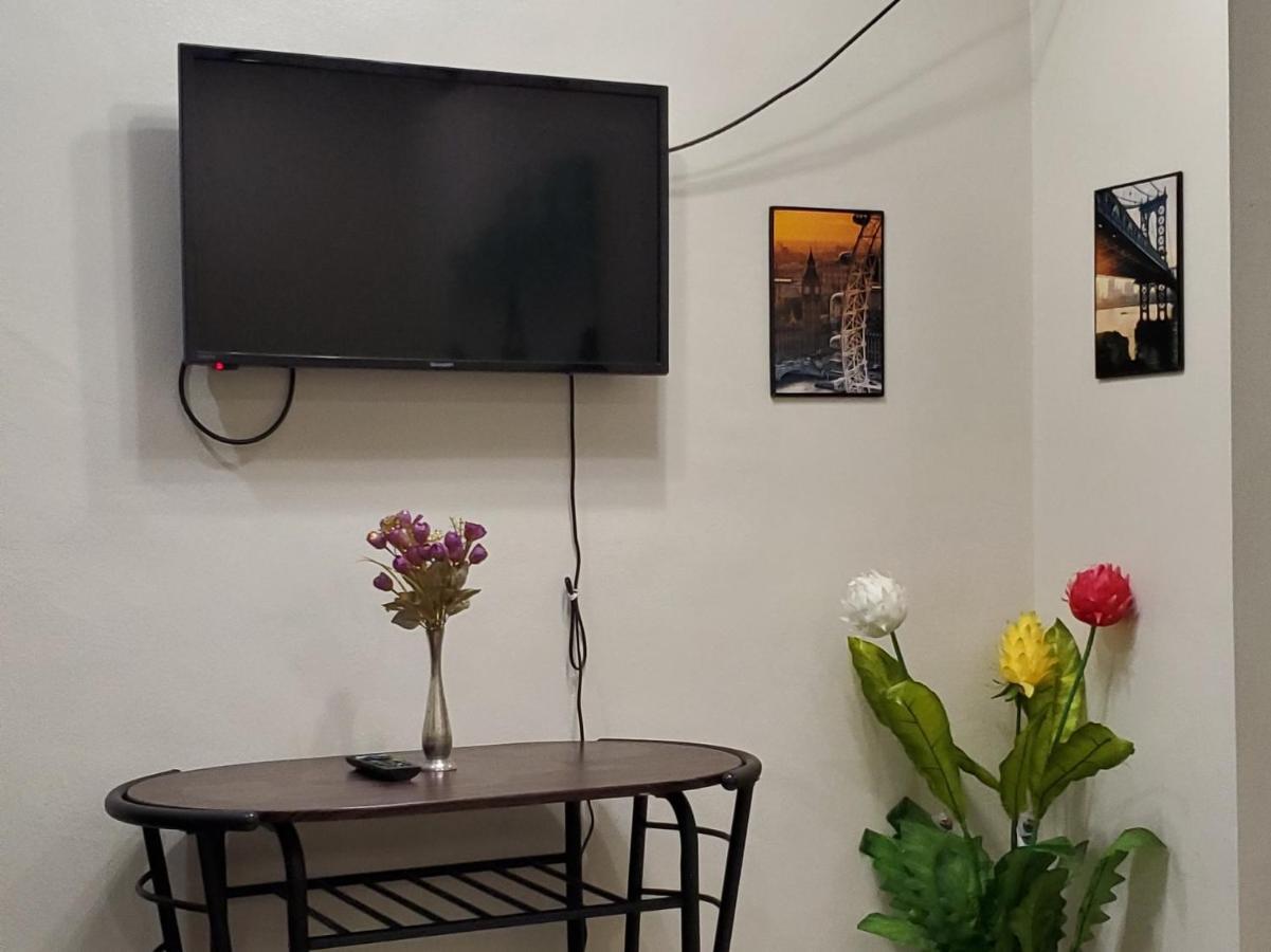 Jen'S Paranaque City Apartment Manila Kültér fotó